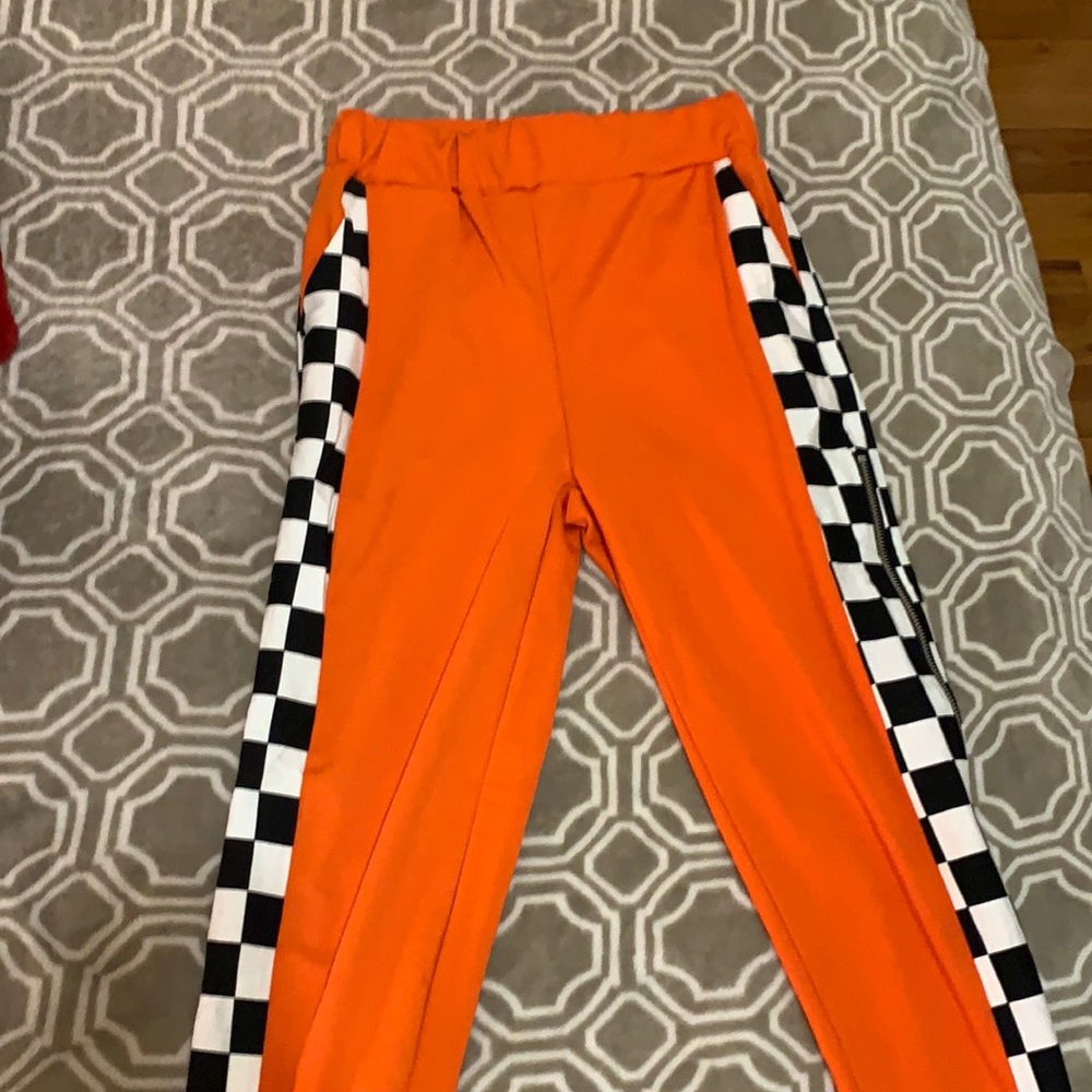 Cute orange joggers with checkered pattern!